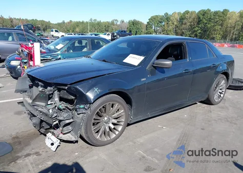 2013 Chrysler 300C John Varvatos Limited Edition из США, поврежденный, VIN 2C3CCADG6DH740076